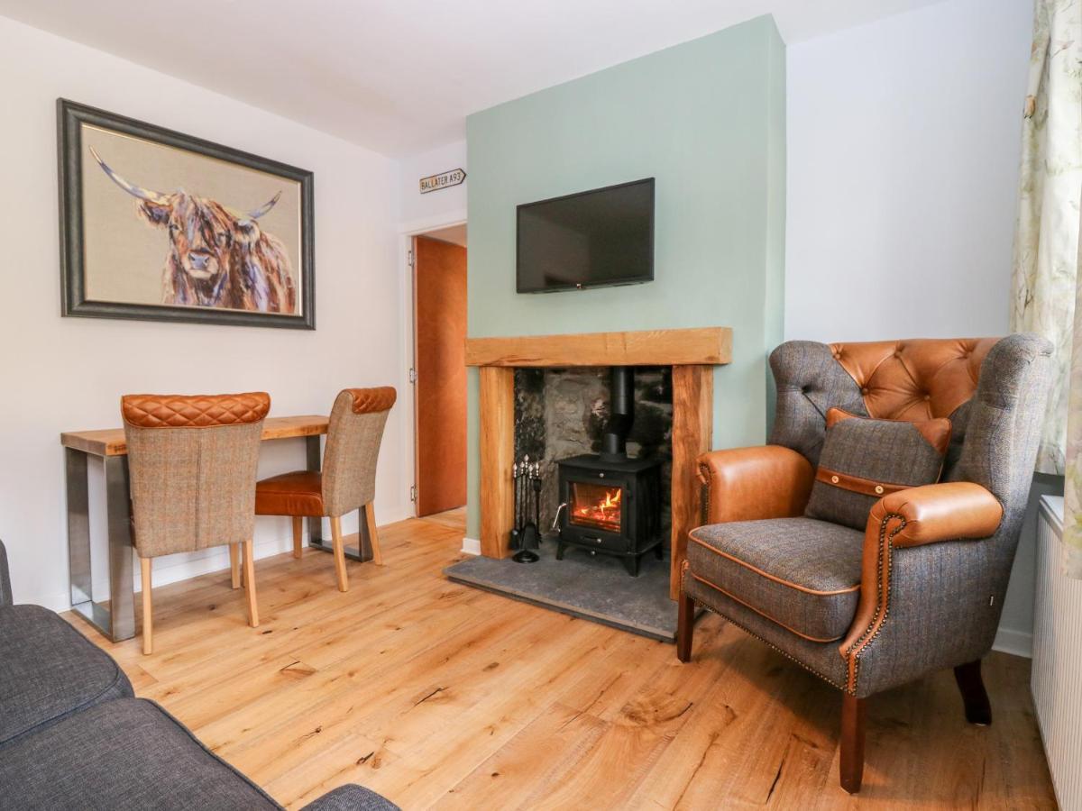 Gairnlea Cottage Ballater Extérieur photo